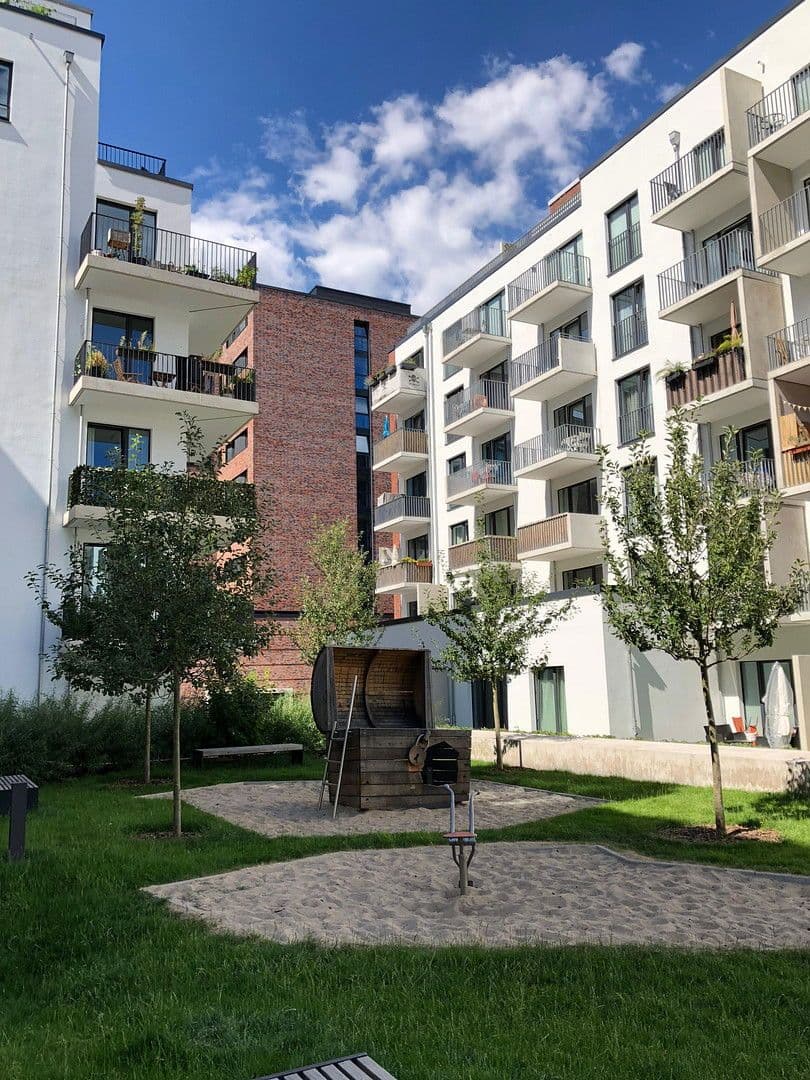 Pronájem bytu 3+1 98 m², Sonninstr. 14, Hamburg, Hamburg Pronájem bytu 3+1 98 m², Sonninstr. 14, Hamburg, Hamburg