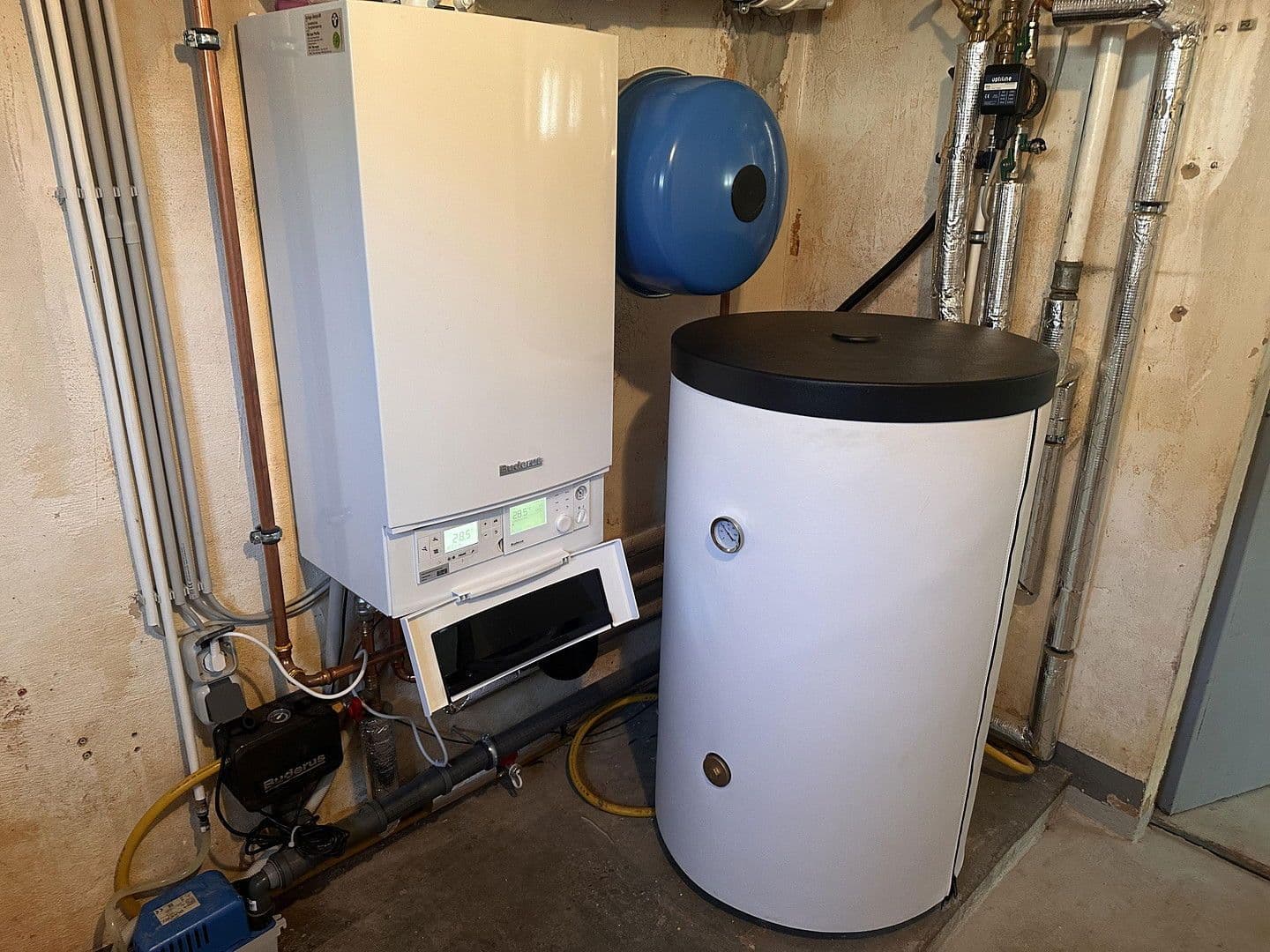 Prodej domu 145 m², pozemek 600 m², Schleiden, Severní Porýní-Vestfálsko Prodej domu 145 m², pozemek 600 m², Schleiden, Severní Porýní-Vestfálsko