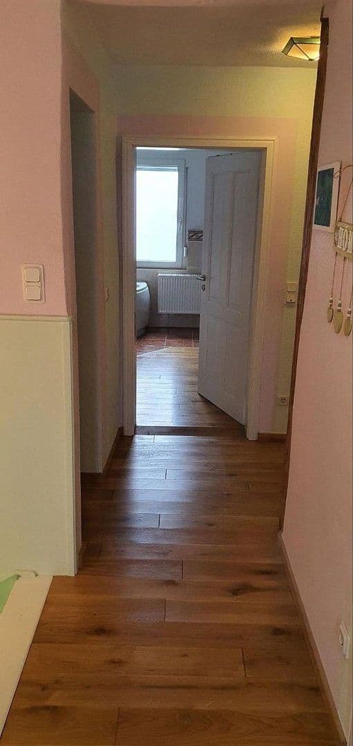 Prodej domu 250 m², pozemek 45.000 m², Brauweiler, Porýní-Falc Prodej domu 250 m², pozemek 45.000 m², Brauweiler, Porýní-Falc