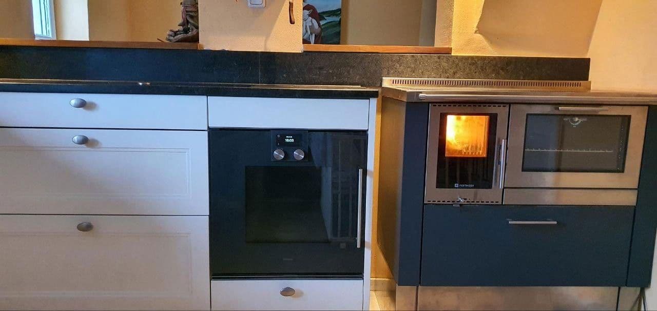 Prodej domu 250 m², pozemek 45.000 m², Brauweiler, Porýní-Falc Prodej domu 250 m², pozemek 45.000 m², Brauweiler, Porýní-Falc