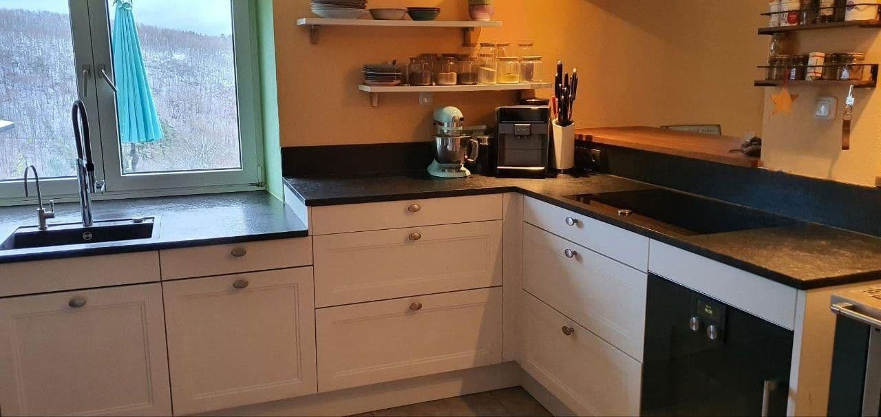 Prodej domu 250 m², pozemek 45.000 m², Brauweiler, Porýní-Falc Prodej domu 250 m², pozemek 45.000 m², Brauweiler, Porýní-Falc