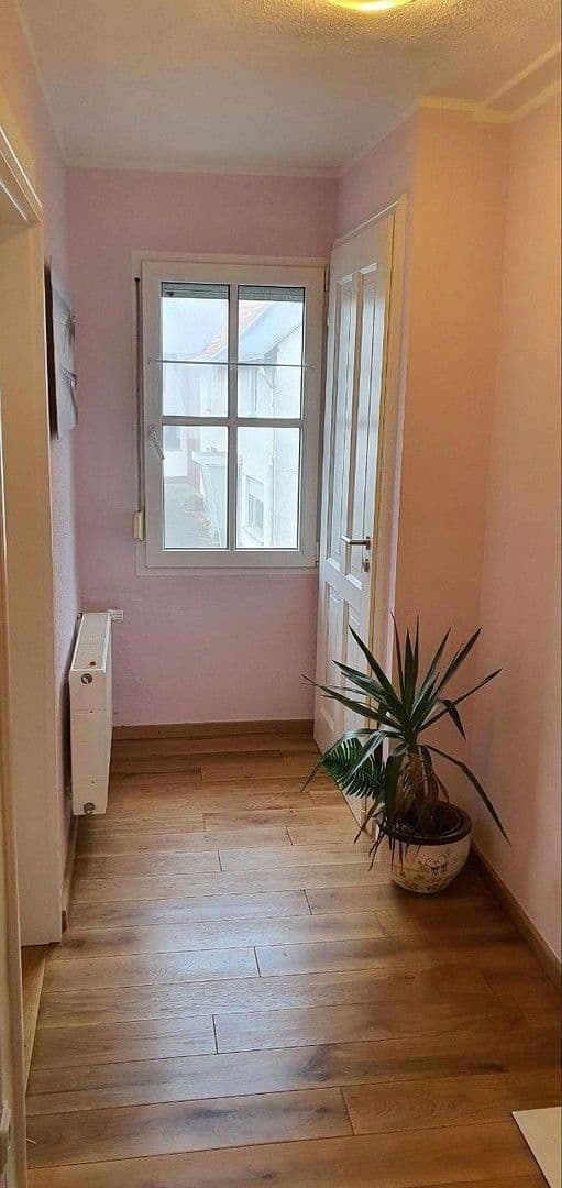 Prodej domu 250 m², pozemek 45.000 m², Brauweiler, Porýní-Falc Prodej domu 250 m², pozemek 45.000 m², Brauweiler, Porýní-Falc