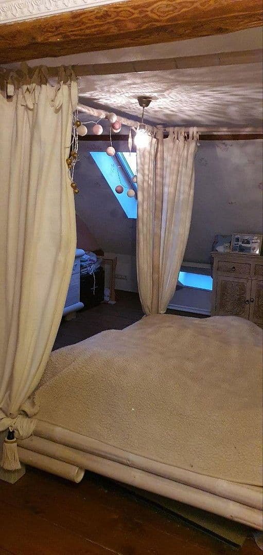 Prodej domu 250 m², pozemek 45.000 m², Brauweiler, Porýní-Falc Prodej domu 250 m², pozemek 45.000 m², Brauweiler, Porýní-Falc