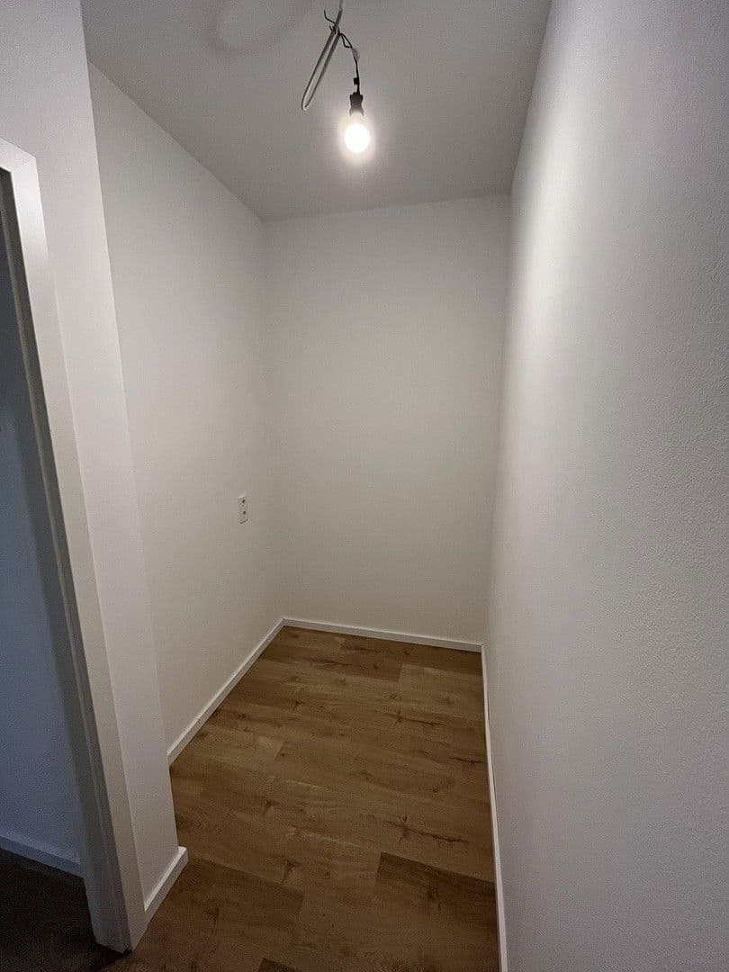 Pronájem bytu 4+1 102 m², Bleichstraße 10/1, Göppingen, Bádensko-Württembersko Pronájem bytu 4+1 102 m², Bleichstraße 10/1, Göppingen, Bádensko-Württembersko