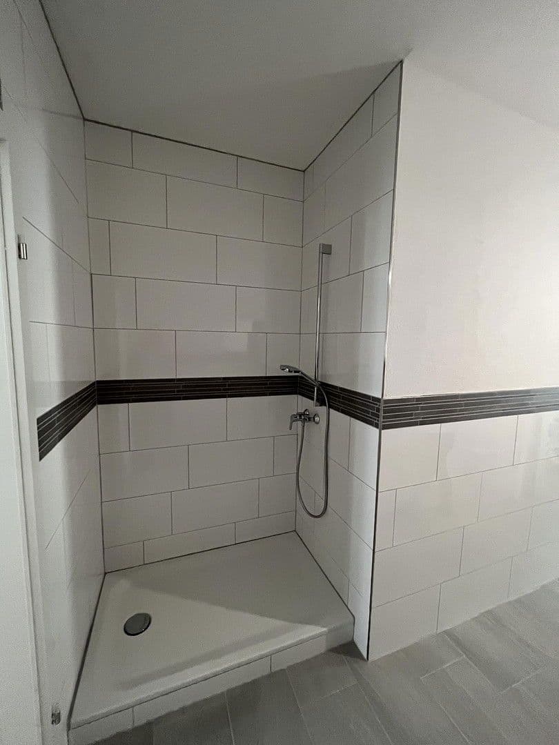 Pronájem bytu 4+1 102 m², Bleichstraße 10/1, Göppingen, Bádensko-Württembersko Pronájem bytu 4+1 102 m², Bleichstraße 10/1, Göppingen, Bádensko-Württembersko