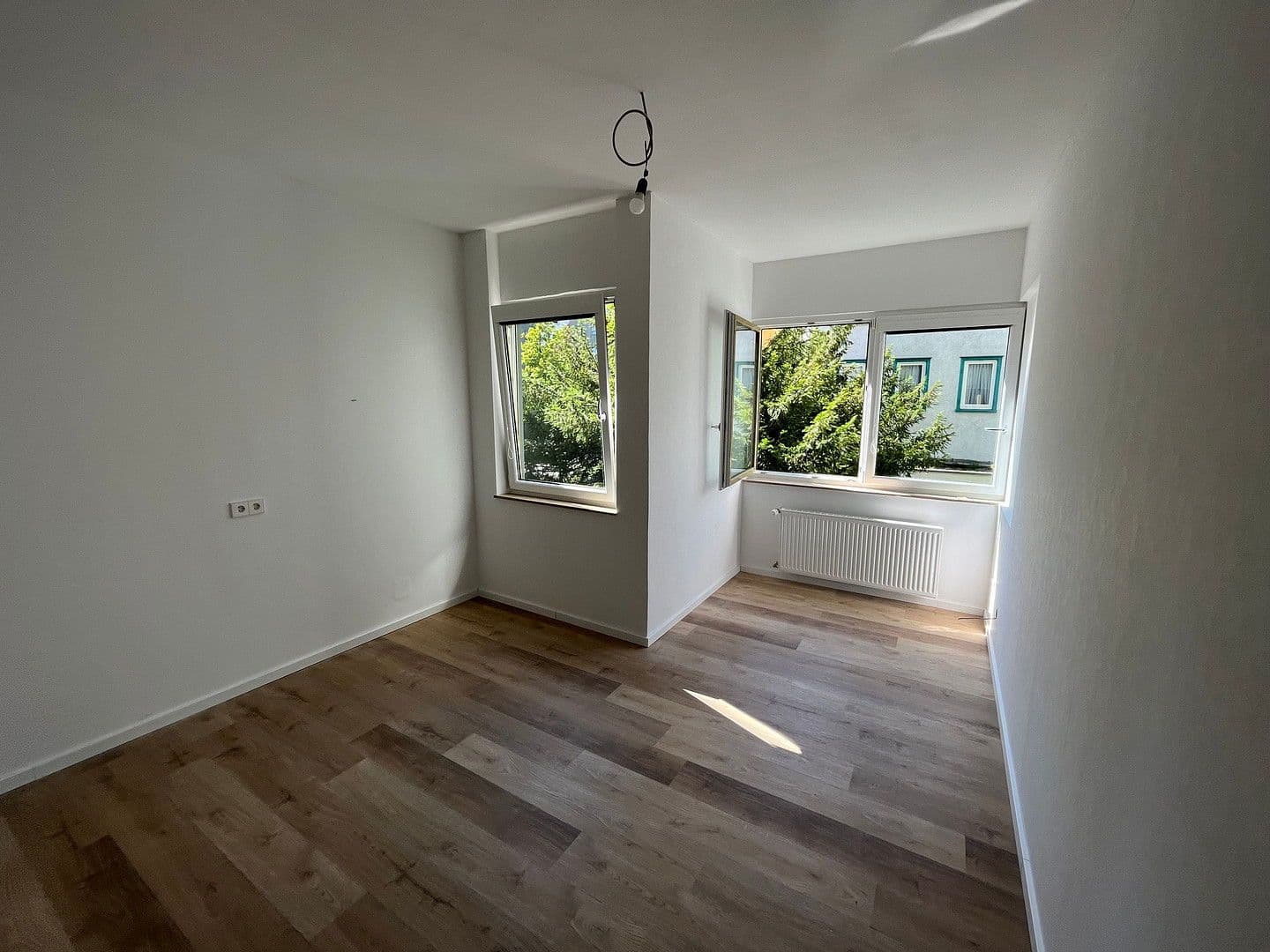 Pronájem bytu 4+1 102 m², Bleichstraße 10/1, Göppingen, Bádensko-Württembersko Pronájem bytu 4+1 102 m², Bleichstraße 10/1, Göppingen, Bádensko-Württembersko