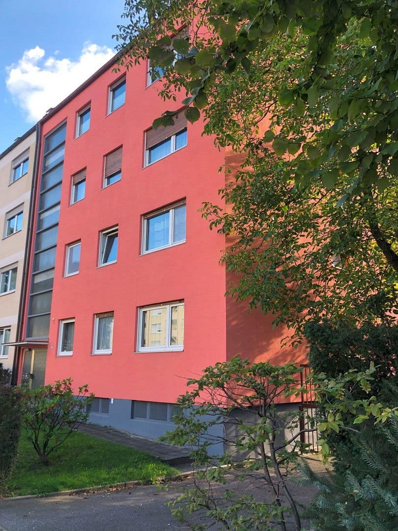 Pronájem bytu 1+1 38 m², Hintermayrstraße 27, Nürnberg, Bavorsko Pronájem bytu 1+1 38 m², Hintermayrstraße 27, Nürnberg, Bavorsko