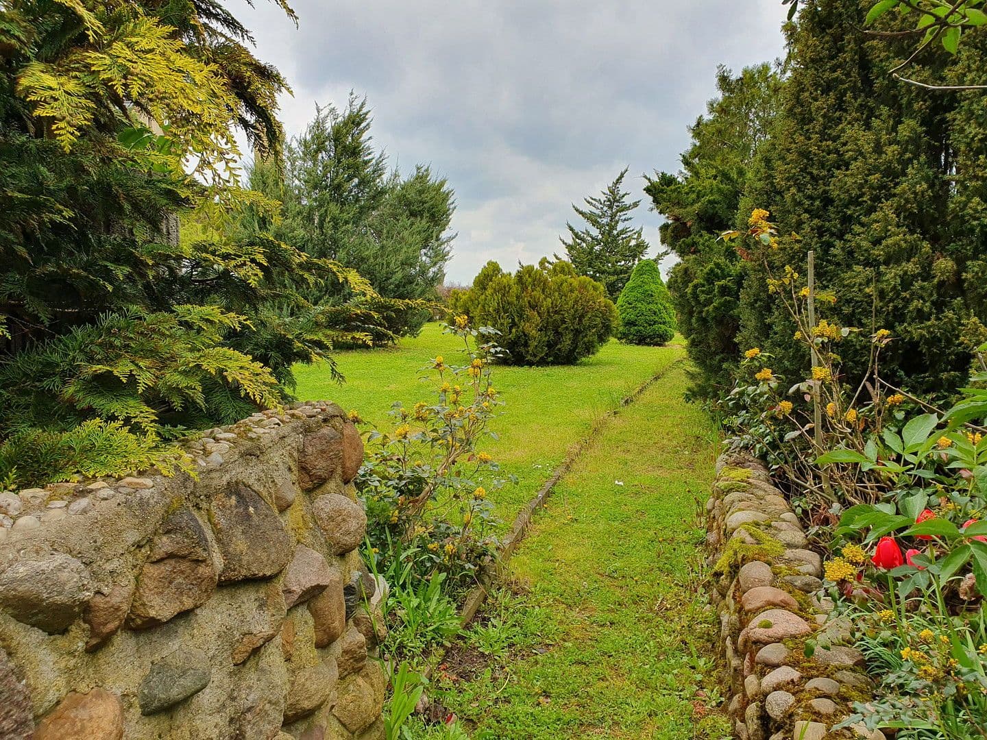 Prodej domu 161 m², pozemek 1.840 m², Kemberg, Sasko-Anhaltsko Prodej domu 161 m², pozemek 1.840 m², Kemberg, Sasko-Anhaltsko