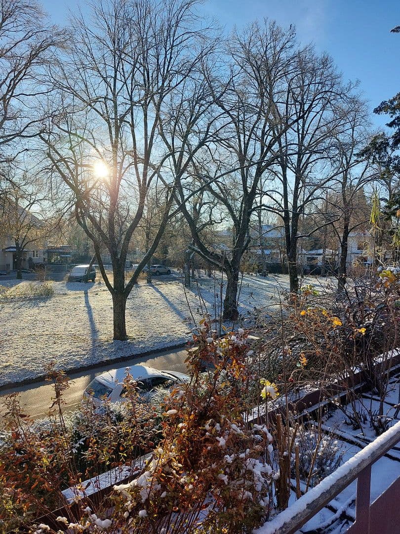 Pronájem bytu 2+1 49 m², Rosenstraße 5, Großhesselohe, Bavorsko Pronájem bytu 2+1 49 m², Rosenstraße 5, Großhesselohe, Bavorsko