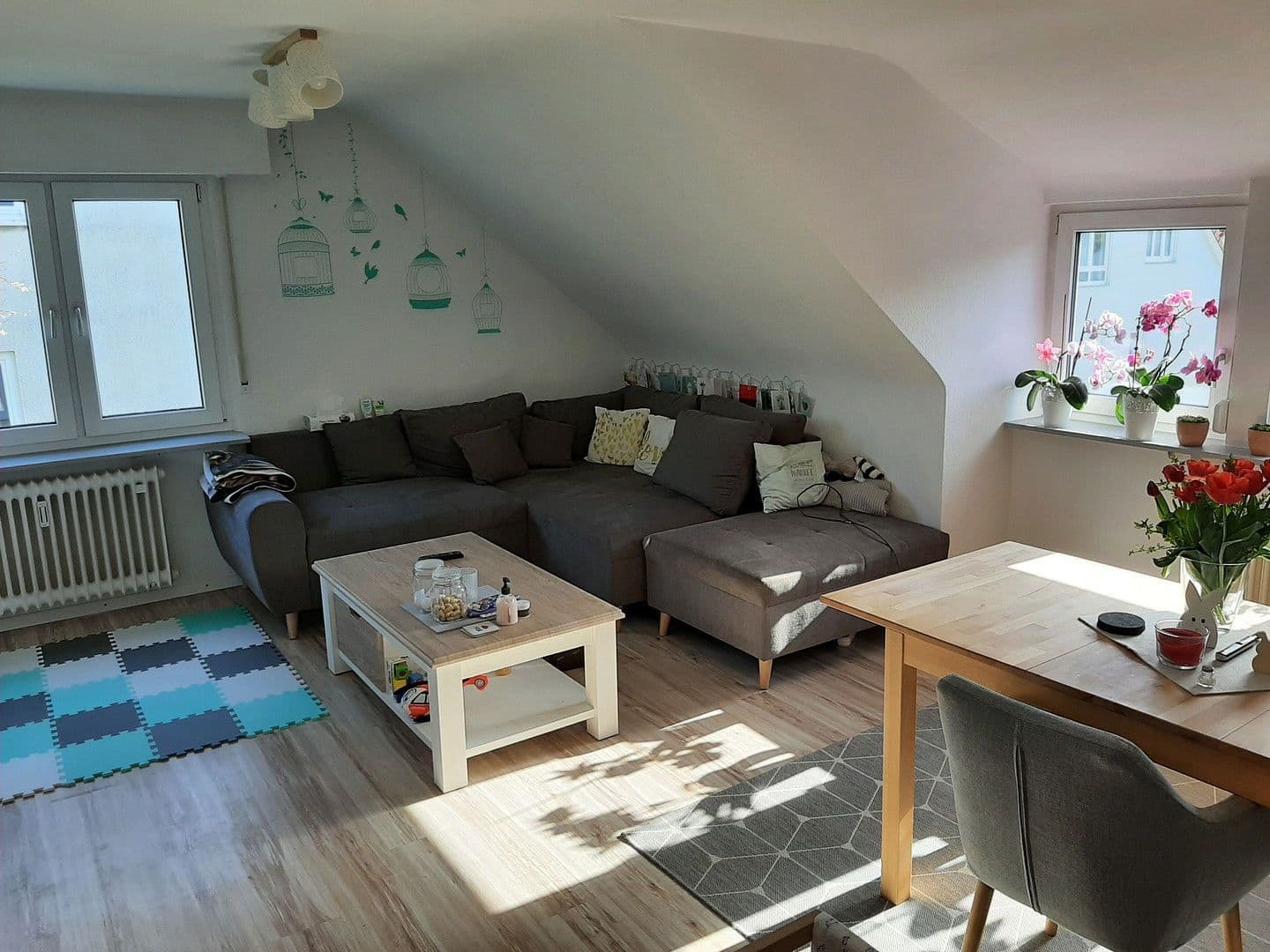 Pronájem bytu 3+1 75 m², Neuhausen auf den Fildern, Bádensko-Württembersko Pronájem bytu 3+1 75 m², Neuhausen auf den Fildern, Bádensko-Württembersko