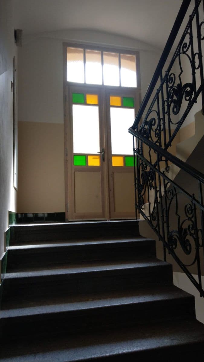 Pronájem bytu 1+kk 23 m², Orelská, Praha, Praha Pronájem bytu 1+kk 23 m², Orelská, Praha, Praha