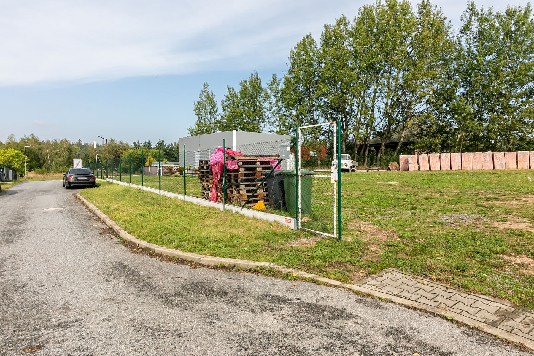 Prodej pozemku 1.506 m², Jevany, Středočeský kraj Prodej pozemku 1.506 m², Jevany, Středočeský kraj