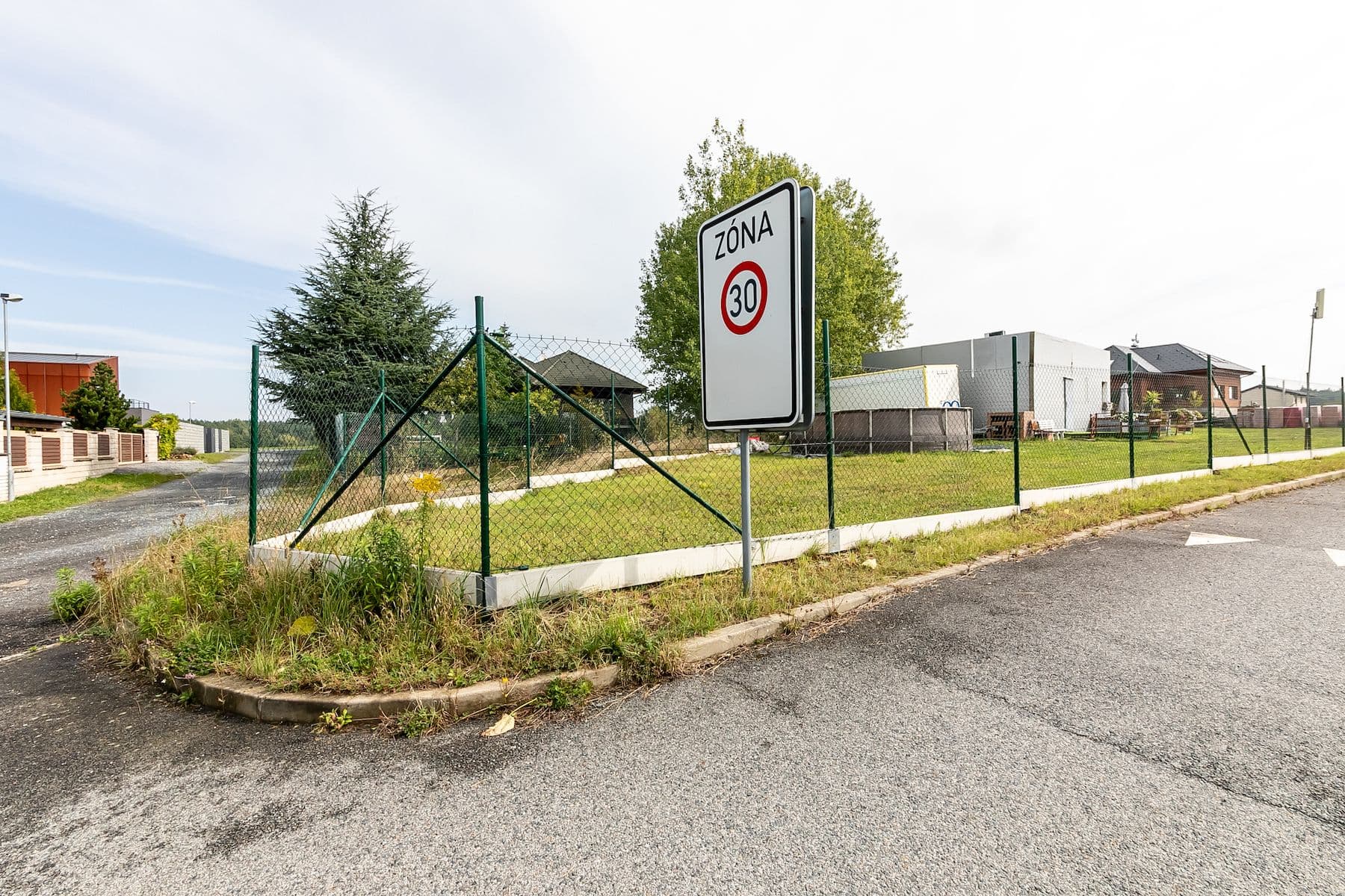 Prodej pozemku 1.506 m², Jevany, Středočeský kraj Prodej pozemku 1.506 m², Jevany, Středočeský kraj