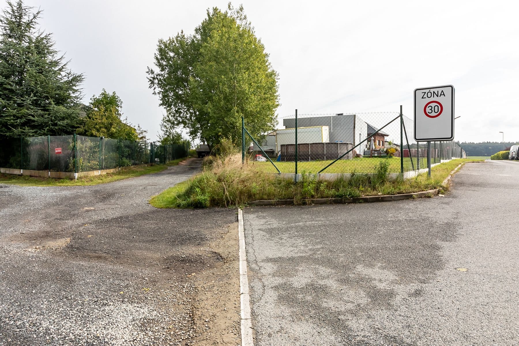Prodej pozemku 1.506 m², Jevany, Středočeský kraj Prodej pozemku 1.506 m², Jevany, Středočeský kraj