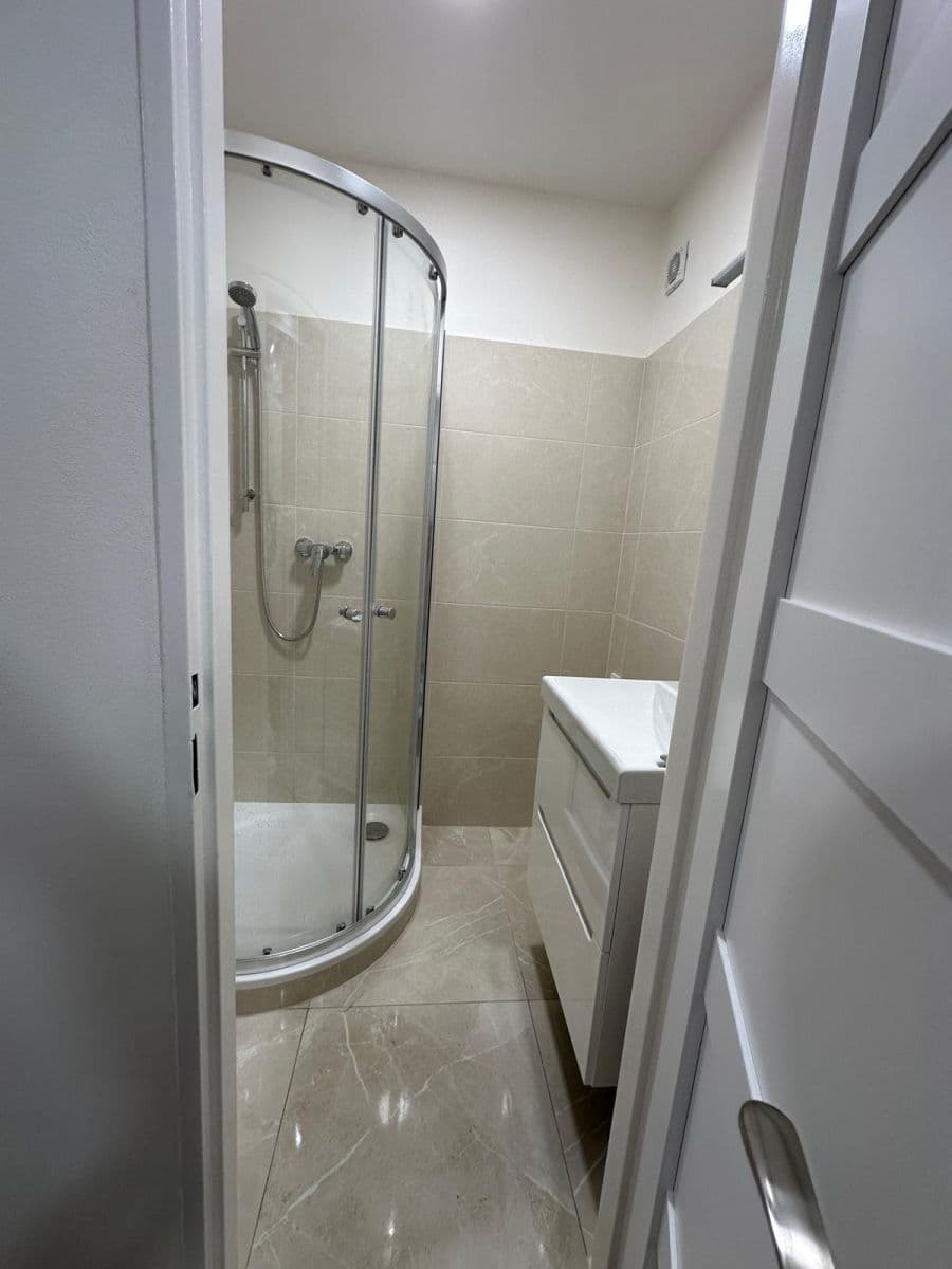 Pronájem bytu 2+1 55 m², Gruzínská, Praha, Praha Pronájem bytu 2+1 55 m², Gruzínská, Praha, Praha