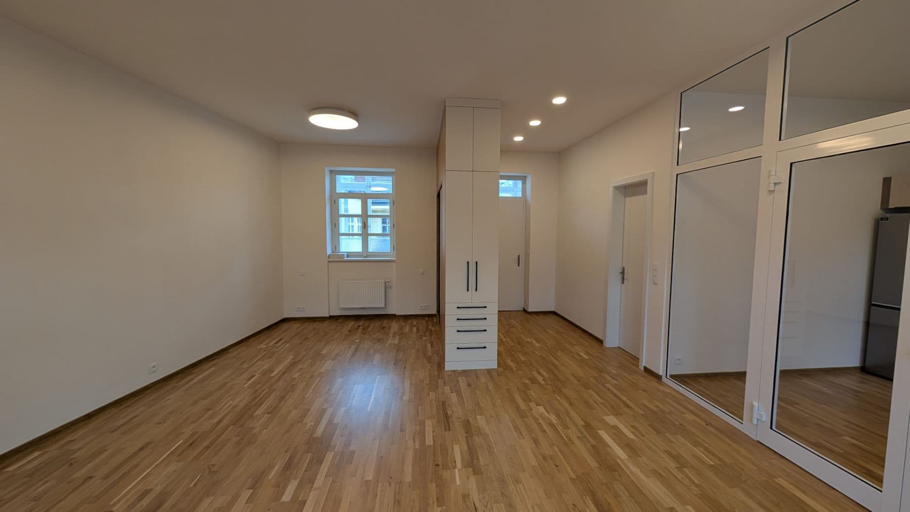Pronájem bytu 1+1 68 m², Vodičkova, Praha, Praha Pronájem bytu 1+1 68 m², Vodičkova, Praha, Praha