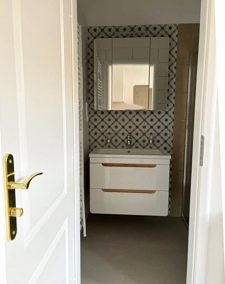 Pronájem bytu 3+1 72 m², Kozácká, Praha, Praha Pronájem bytu 3+1 72 m², Kozácká, Praha, Praha