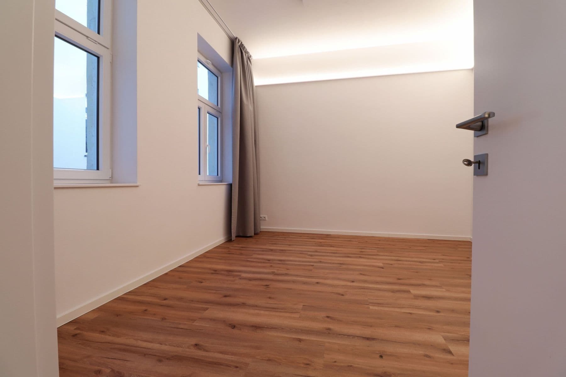 Pronájem bytu 3+1 78 m², Londýnská, Praha, Praha Pronájem bytu 3+1 78 m², Londýnská, Praha, Praha