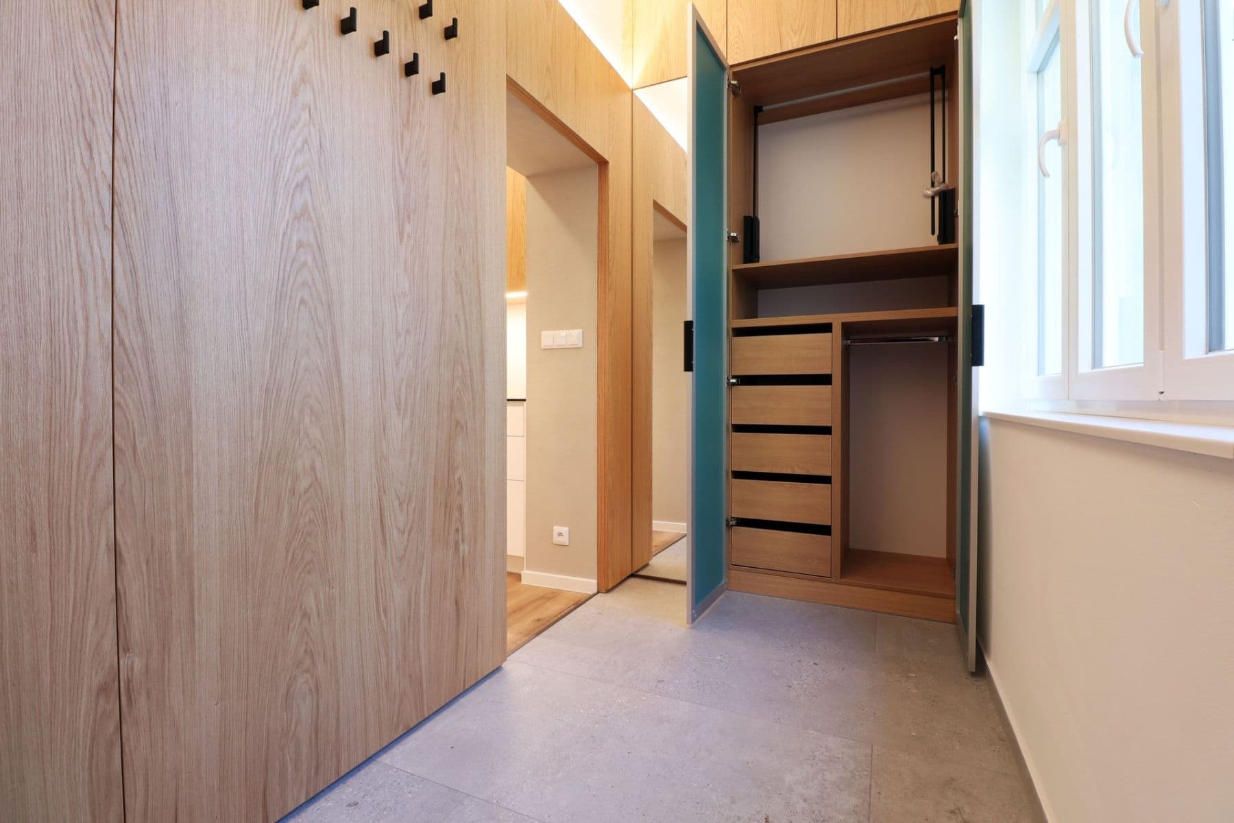 Pronájem bytu 3+1 78 m², Londýnská, Praha, Praha Pronájem bytu 3+1 78 m², Londýnská, Praha, Praha