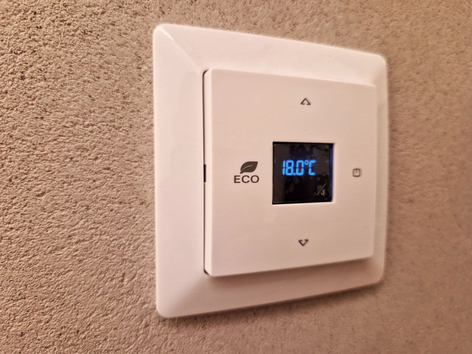 Pronájem bytu 3+1 78 m², Londýnská, Praha, Praha Pronájem bytu 3+1 78 m², Londýnská, Praha, Praha