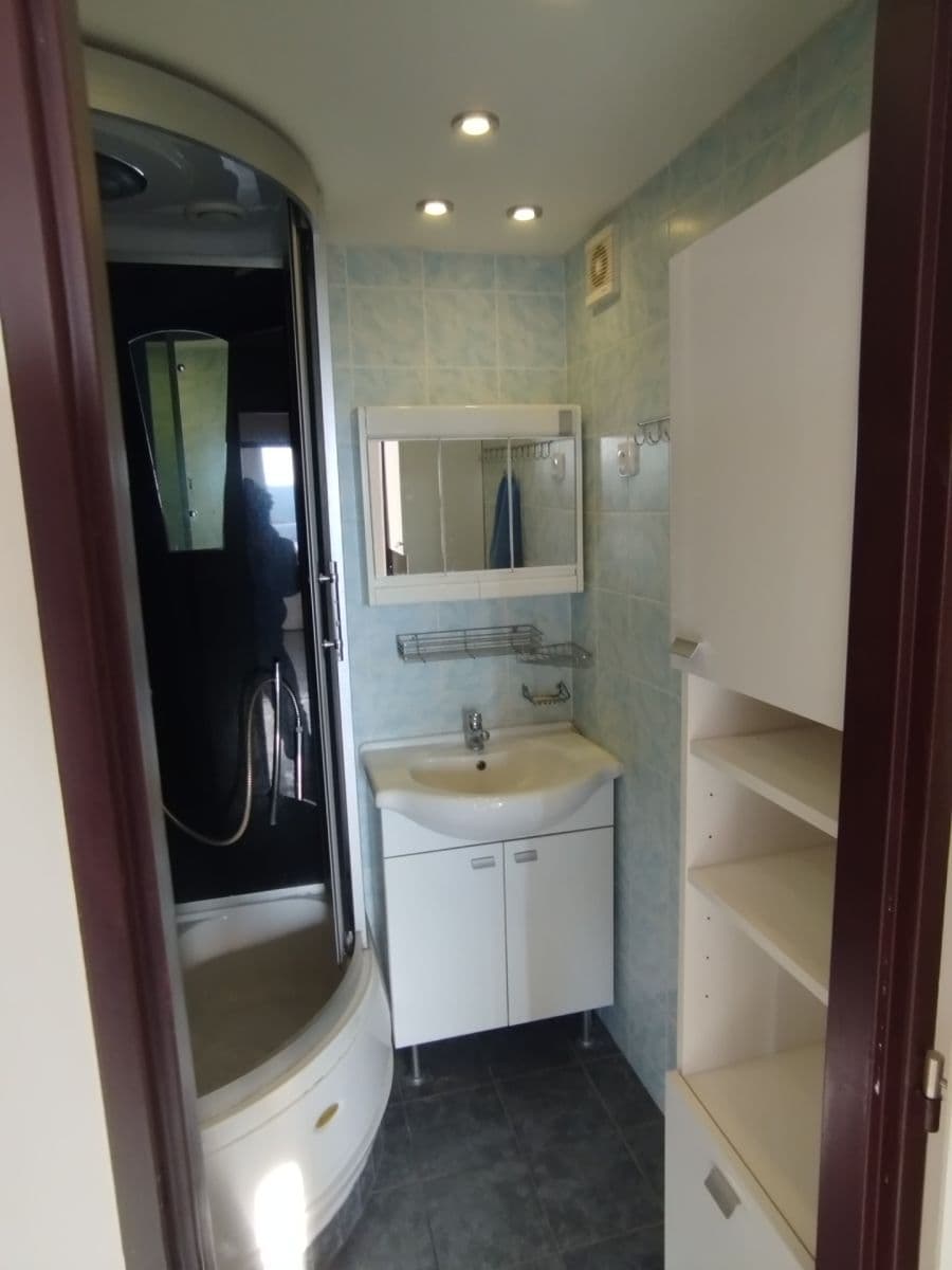 Prodej bytu 5+1 89 m², Arnošta z Pardubic, Pardubice, Pardubický kraj Prodej bytu 5+1 89 m², Arnošta z Pardubic, Pardubice, Pardubický kraj