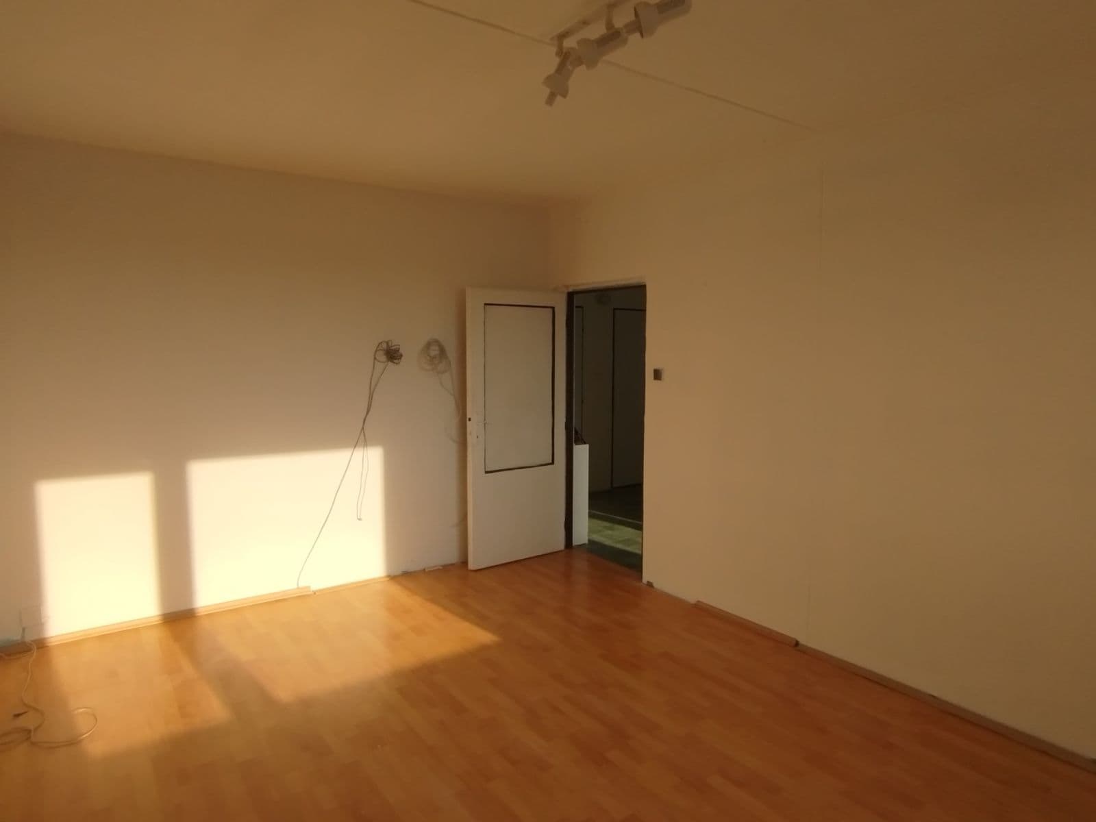 Prodej bytu 5+1 89 m², Arnošta z Pardubic, Pardubice, Pardubický kraj Prodej bytu 5+1 89 m², Arnošta z Pardubic, Pardubice, Pardubický kraj