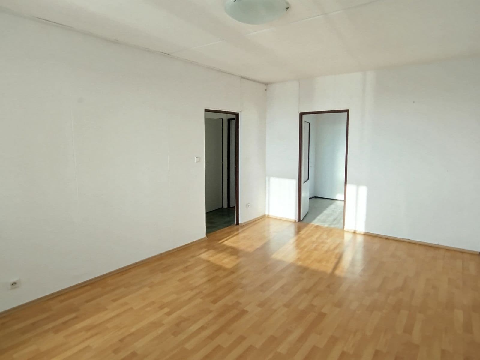 Prodej bytu 5+1 89 m², Arnošta z Pardubic, Pardubice, Pardubický kraj Prodej bytu 5+1 89 m², Arnošta z Pardubic, Pardubice, Pardubický kraj