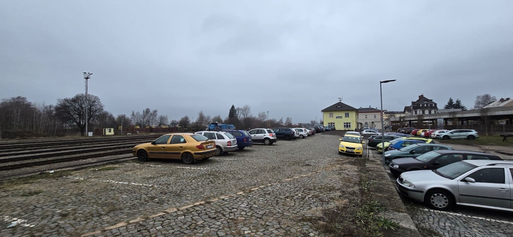 Pronájem nebytového prostoru 1.000 m², Krátká, Turnov, Liberecký kraj Pronájem nebytového prostoru 1.000 m², Krátká, Turnov, Liberecký kraj