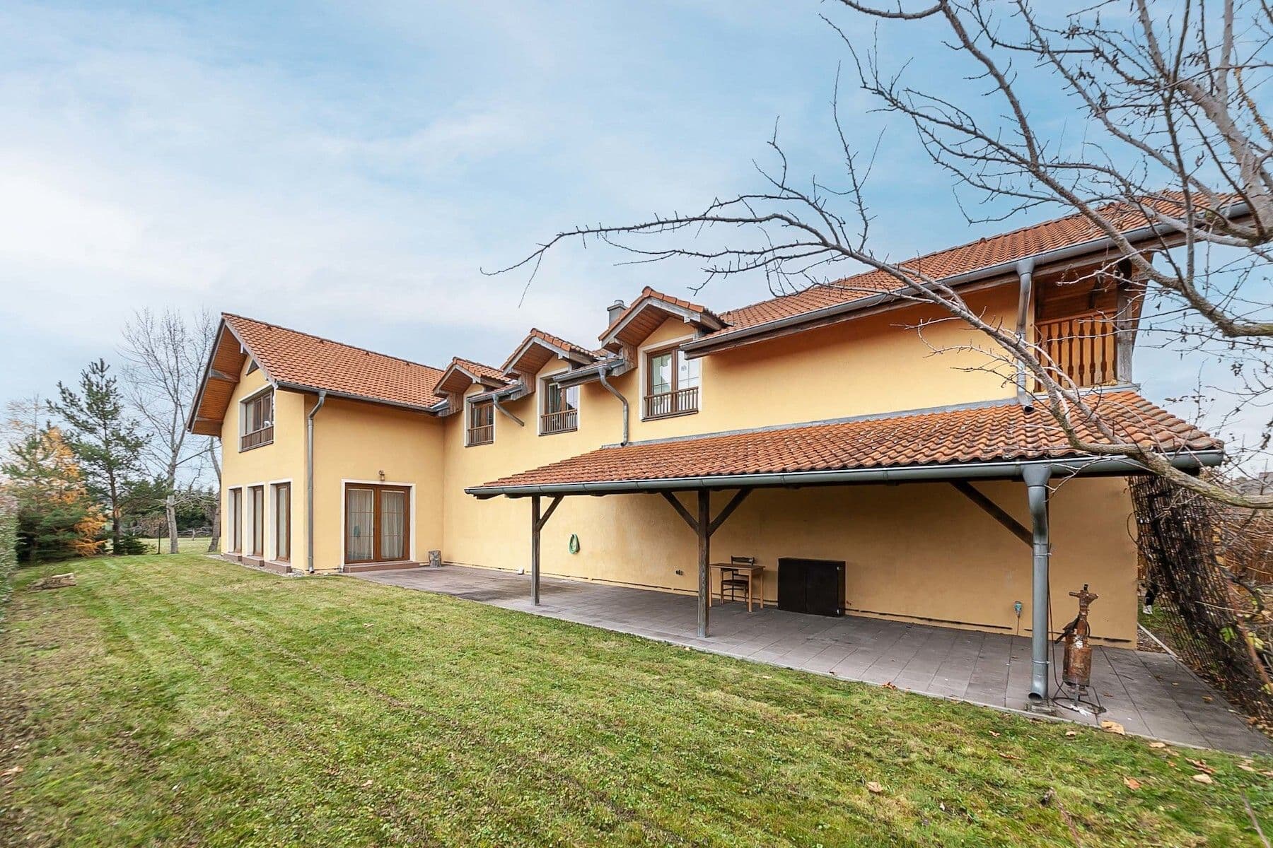 Prodej domu 290 m², pozemek 1.871 m², Do Polí, Bašť, Středočeský kraj Prodej domu 290 m², pozemek 1.871 m², Do Polí, Bašť, Středočeský kraj