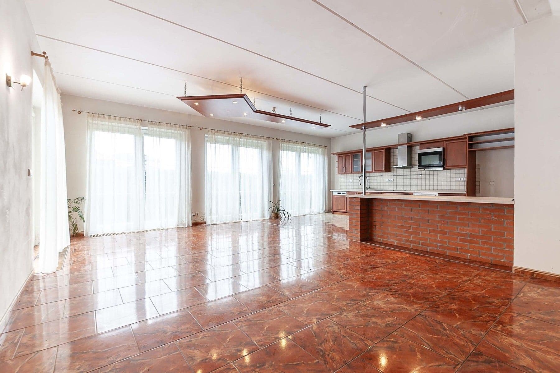 Prodej domu 290 m², pozemek 1.871 m², Do Polí, Bašť, Středočeský kraj Prodej domu 290 m², pozemek 1.871 m², Do Polí, Bašť, Středočeský kraj