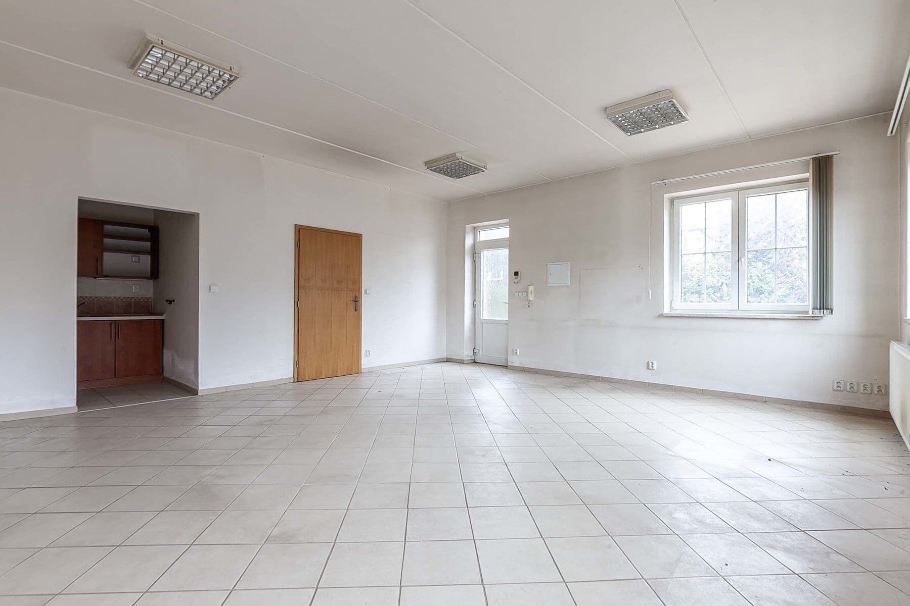 Prodej domu 290 m², pozemek 1.871 m², Do Polí, Bašť, Středočeský kraj Prodej domu 290 m², pozemek 1.871 m², Do Polí, Bašť, Středočeský kraj