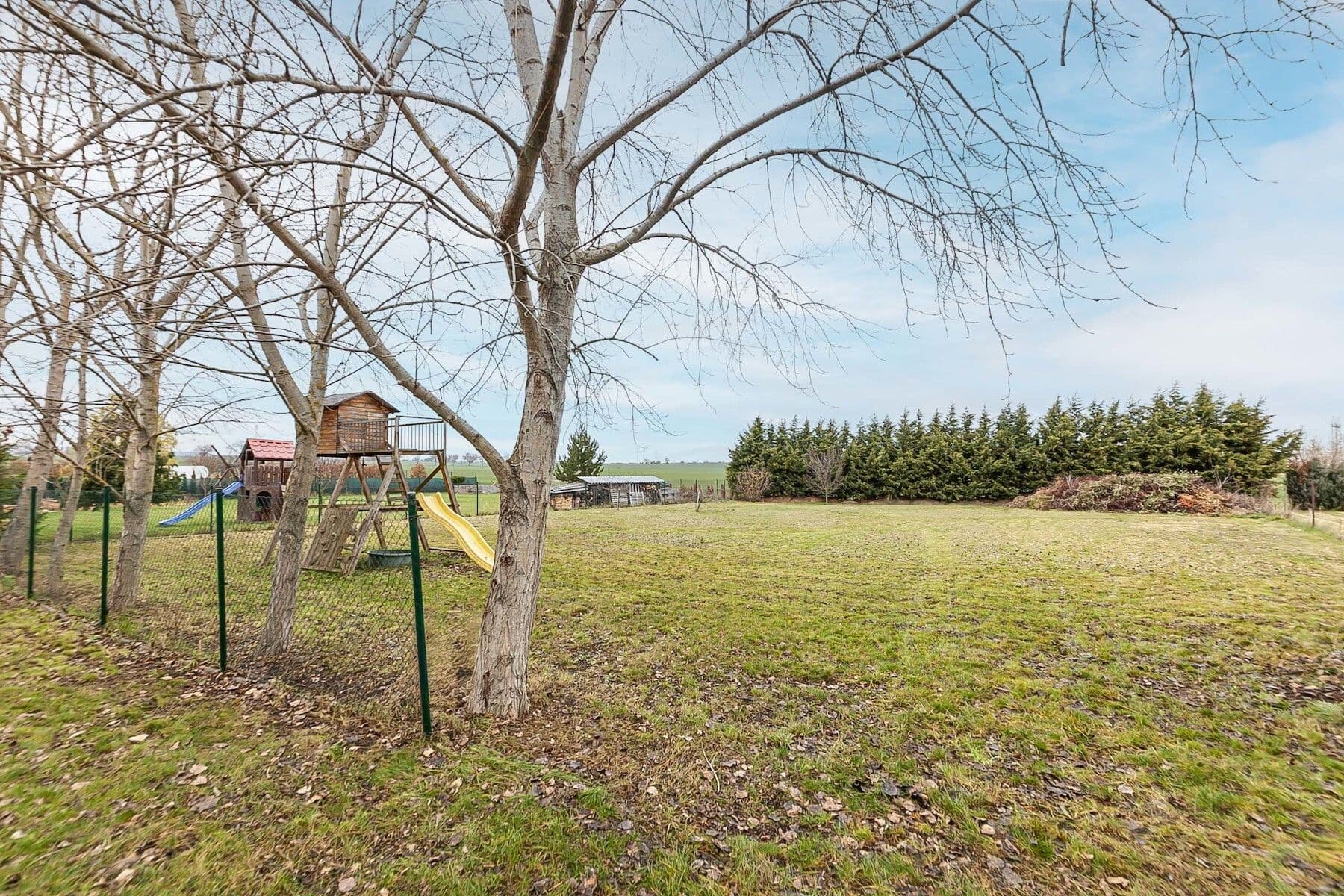 Prodej domu 290 m², pozemek 1.871 m², Do Polí, Bašť, Středočeský kraj Prodej domu 290 m², pozemek 1.871 m², Do Polí, Bašť, Středočeský kraj