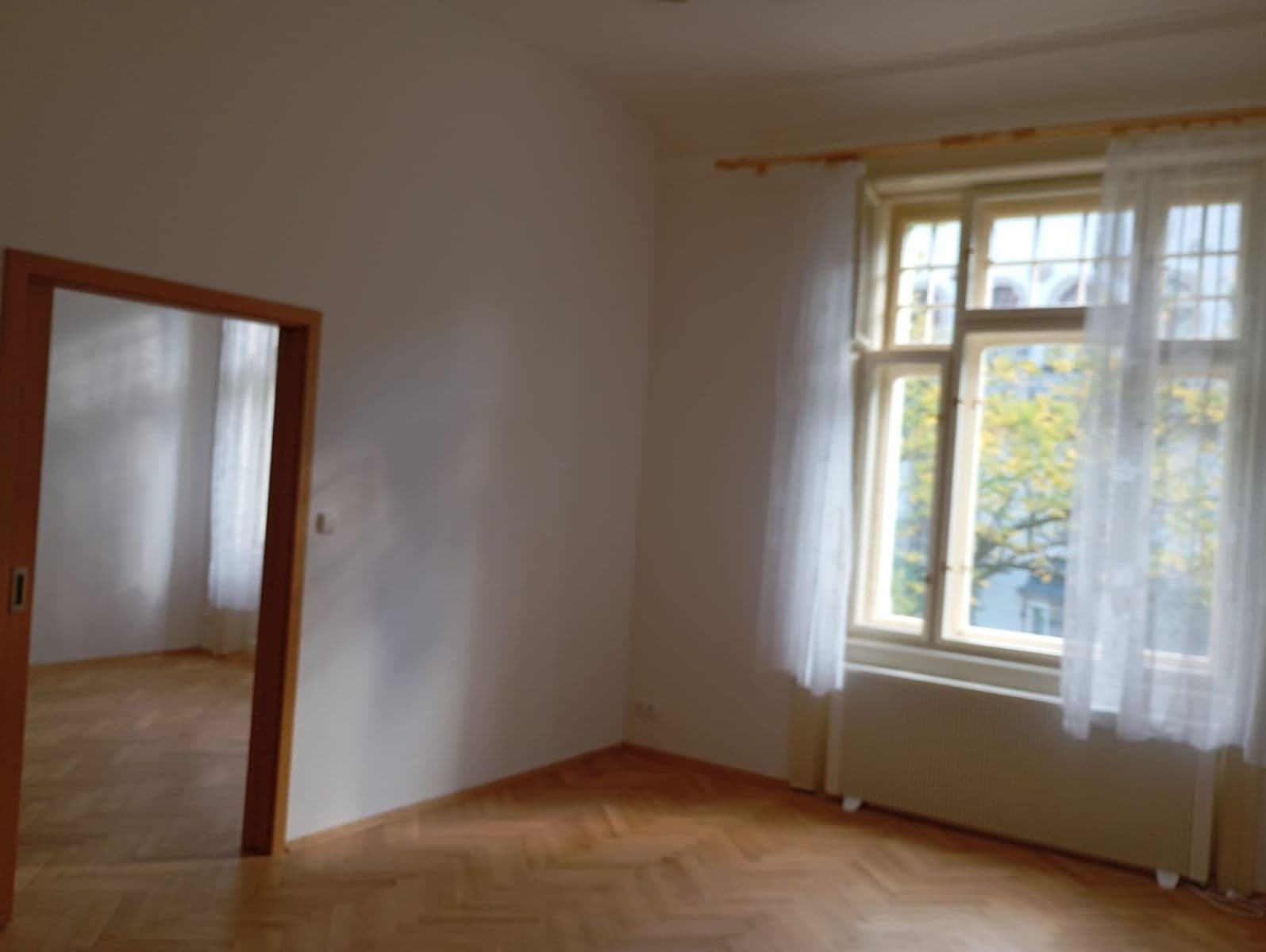 Pronájem bytu 2+1 80 m², Korunní, Praha, Praha Pronájem bytu 2+1 80 m², Korunní, Praha, Praha