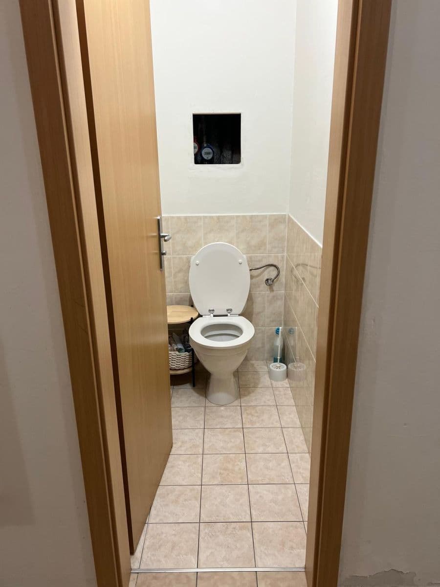 Pronájem bytu 2+kk 68 m², Jeřabinová, Praha, Praha Pronájem bytu 2+kk 68 m², Jeřabinová, Praha, Praha