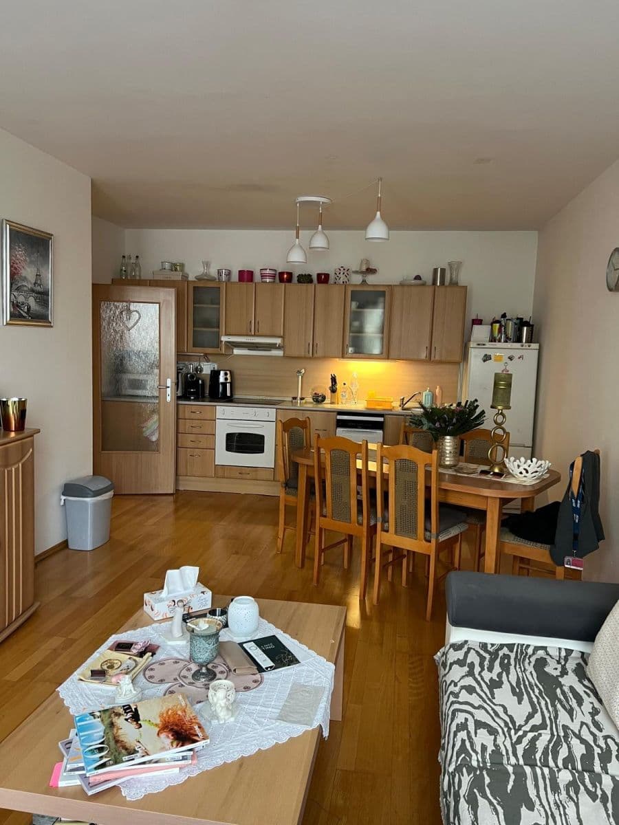 Pronájem bytu 2+kk 68 m², Jeřabinová, Praha, Praha Pronájem bytu 2+kk 68 m², Jeřabinová, Praha, Praha