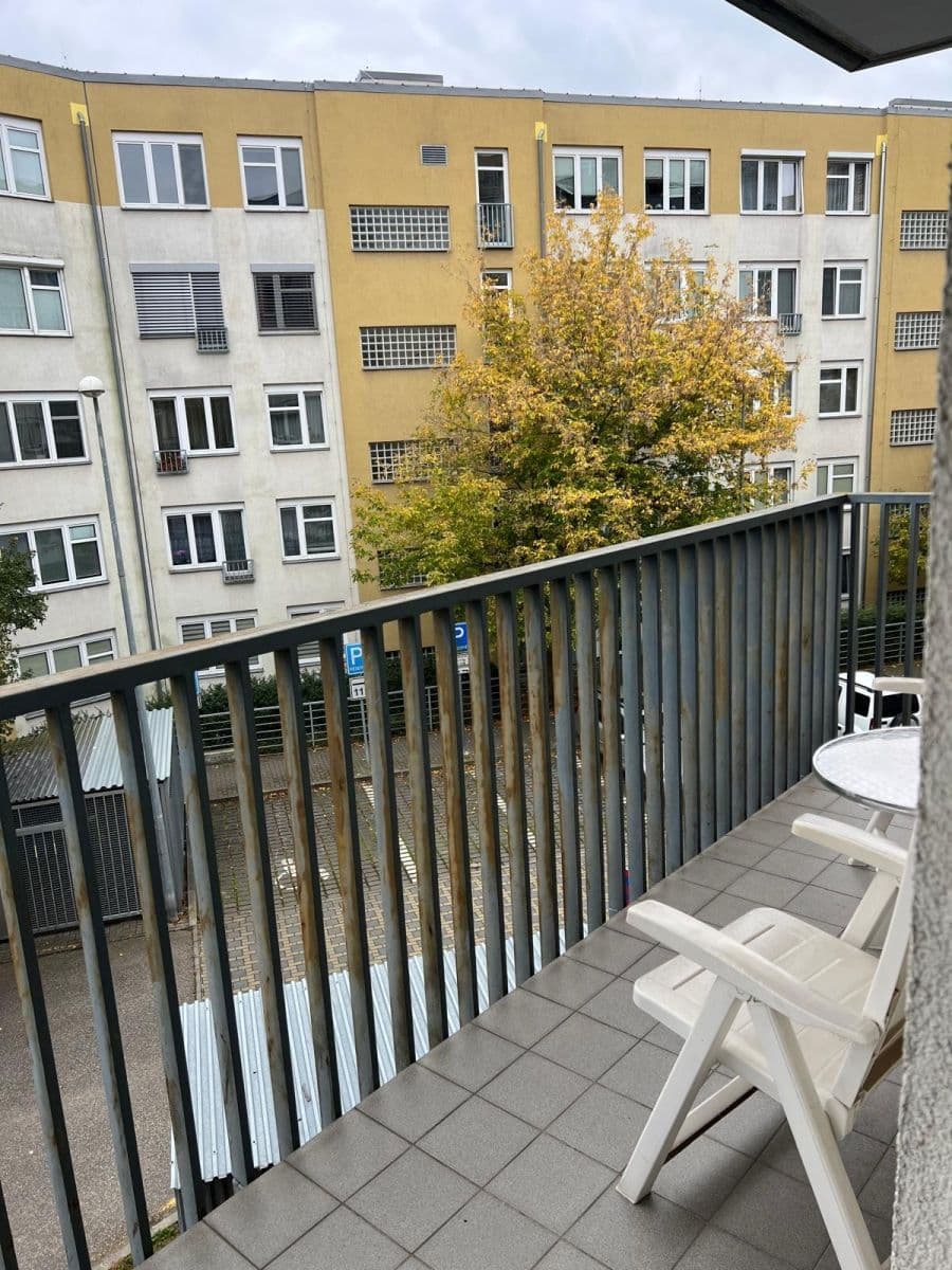 Pronájem bytu 2+kk 68 m², Jeřabinová, Praha, Praha Pronájem bytu 2+kk 68 m², Jeřabinová, Praha, Praha