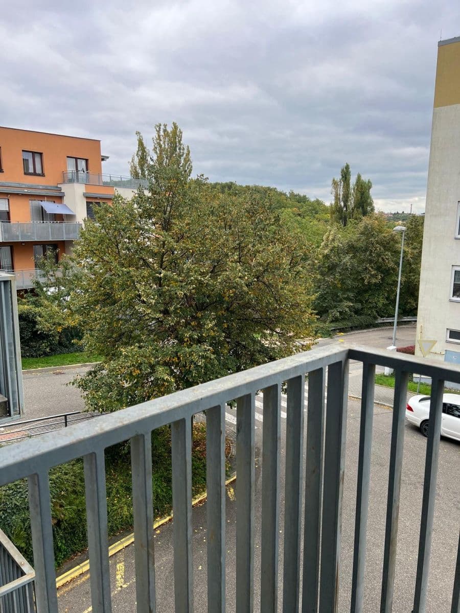 Pronájem bytu 2+kk 68 m², Jeřabinová, Praha, Praha Pronájem bytu 2+kk 68 m², Jeřabinová, Praha, Praha