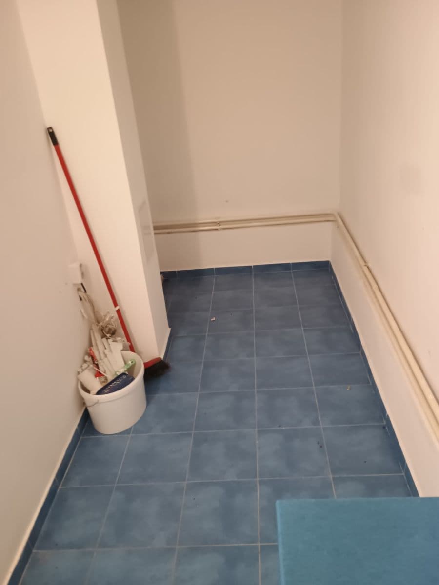 Pronájem nebytového prostoru 40 m², Pšenčíkova, Praha, Praha Pronájem nebytového prostoru 40 m², Pšenčíkova, Praha, Praha