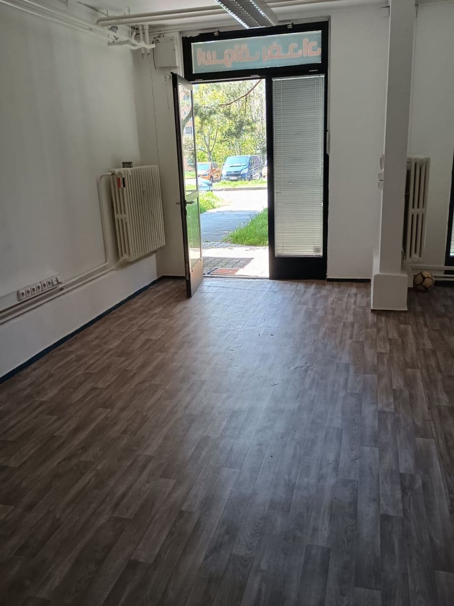 Pronájem nebytového prostoru 40 m², Pšenčíkova, Praha, Praha Pronájem nebytového prostoru 40 m², Pšenčíkova, Praha, Praha