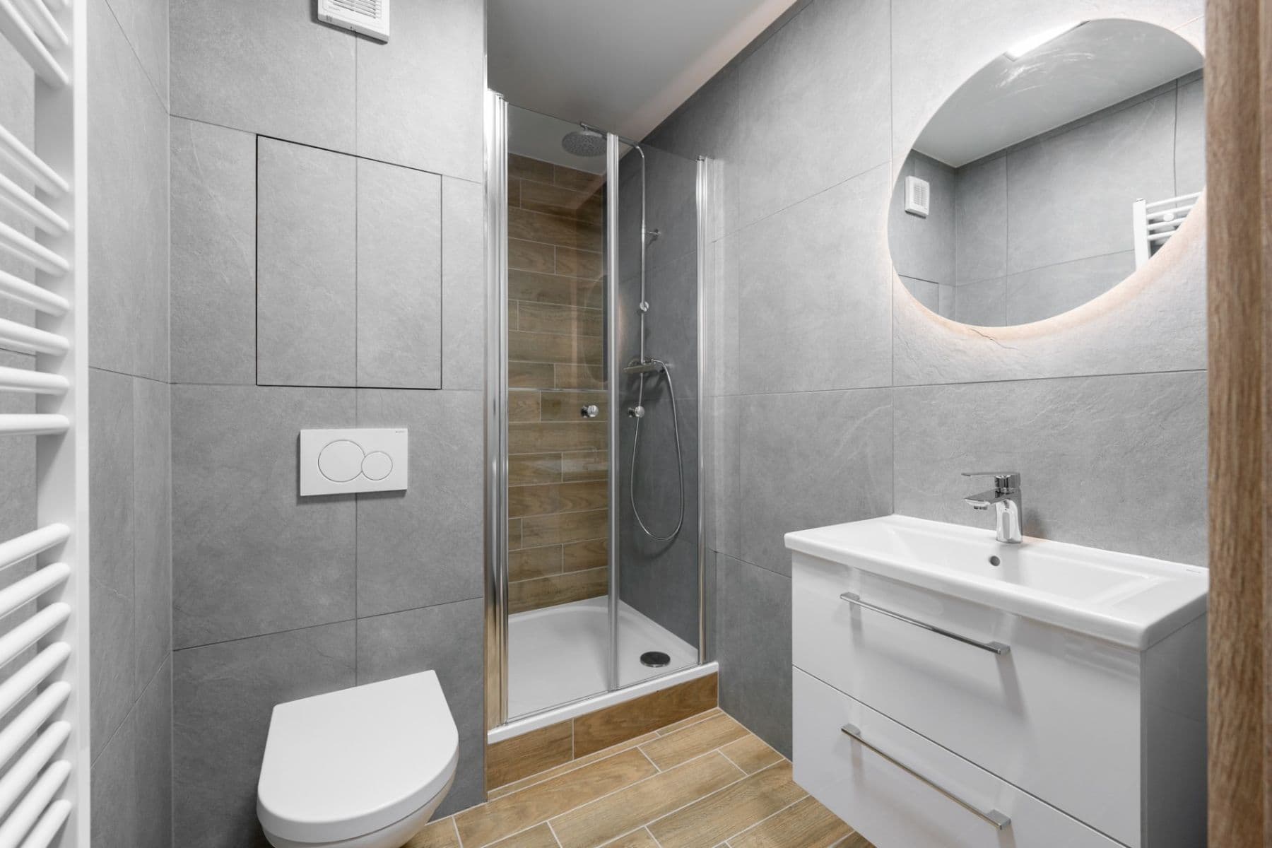 Prodej bytu 3+1 70 m², Masarykova, Luhačovice, Zlínský kraj Prodej bytu 3+1 70 m², Masarykova, Luhačovice, Zlínský kraj