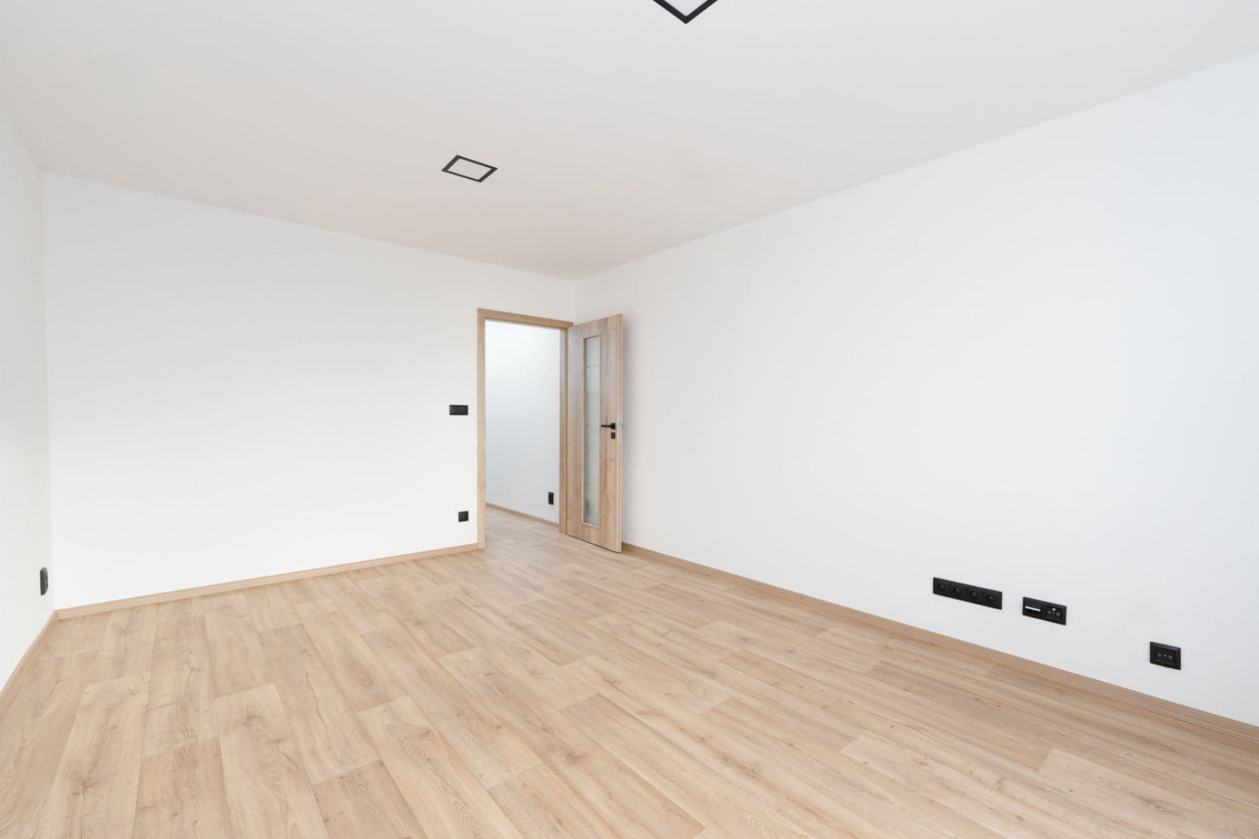 Prodej bytu 3+1 70 m², Masarykova, Luhačovice, Zlínský kraj Prodej bytu 3+1 70 m², Masarykova, Luhačovice, Zlínský kraj