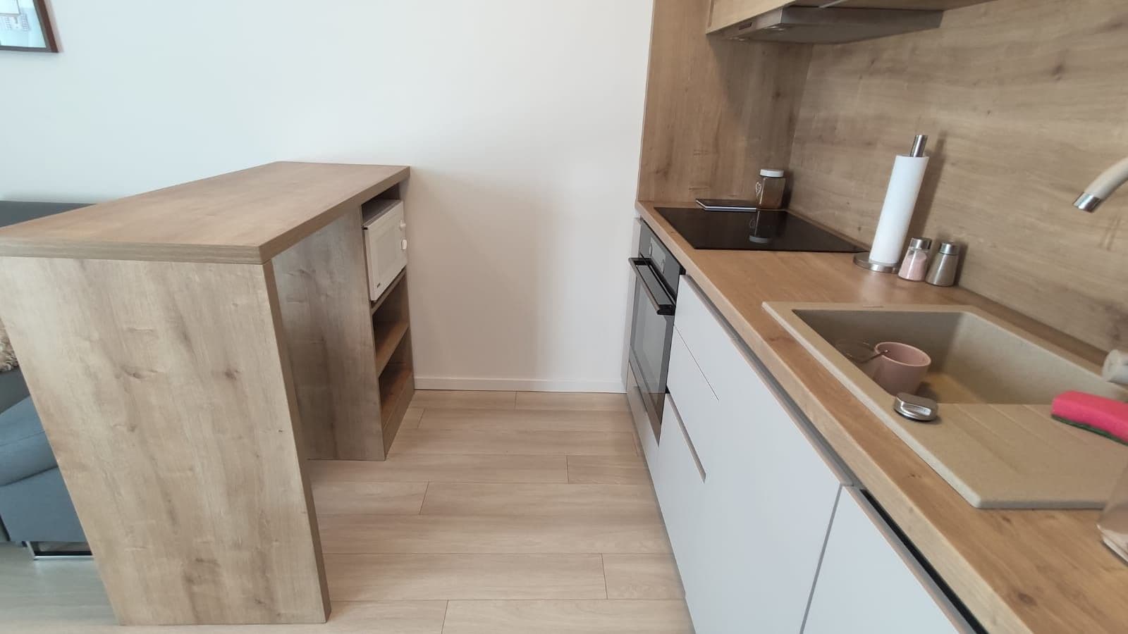 Prodej bytu 1+1 42 m², Jarabinková, Ružinov, Bratislavský kraj Prodej bytu 1+1 42 m², Jarabinková, Ružinov, Bratislavský kraj