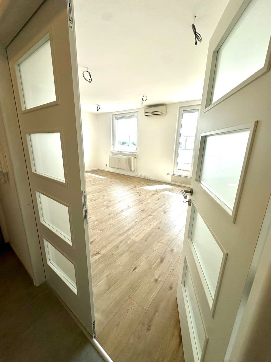 Prodej bytu 3+1 86 m², Šumperská, Praha, Praha Prodej bytu 3+1 86 m², Šumperská, Praha, Praha