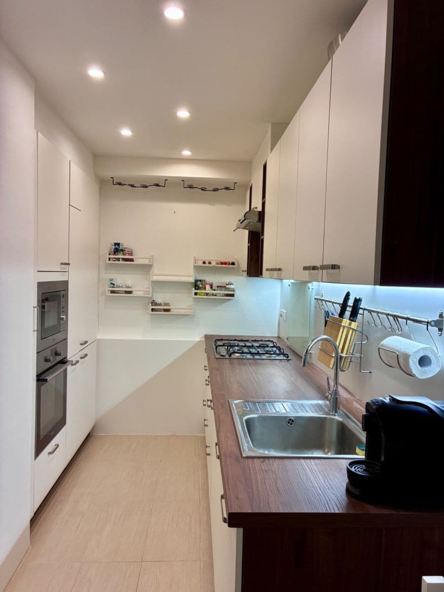 Pronájem bytu 3+kk 60 m², Hlavatého, Praha, Praha Pronájem bytu 3+kk 60 m², Hlavatého, Praha, Praha