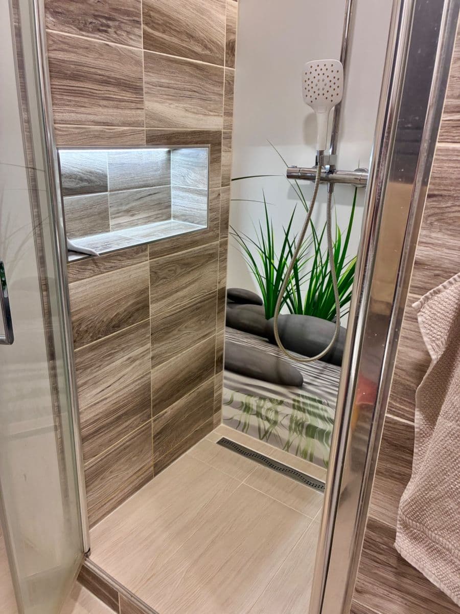 Pronájem bytu 3+kk 60 m², Hlavatého, Praha, Praha Pronájem bytu 3+kk 60 m², Hlavatého, Praha, Praha