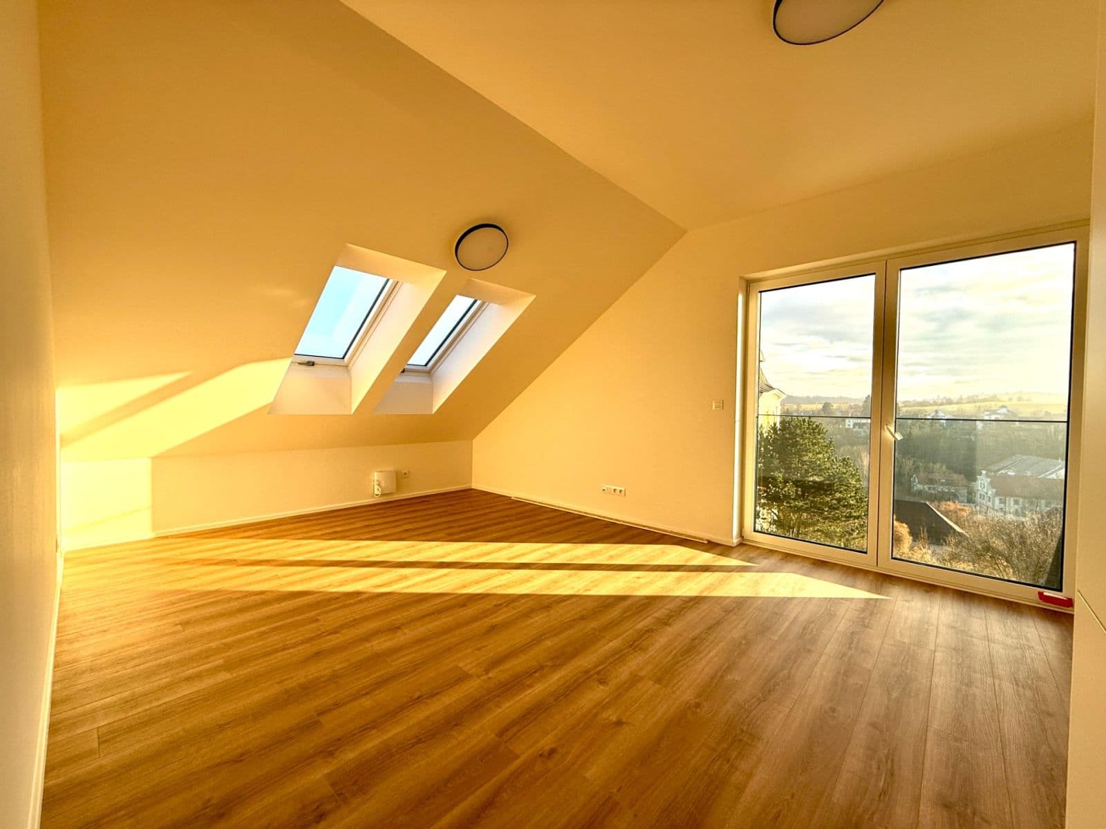 Pronájem bytu 3+kk 58 m², Rýznerova, Únětice, Středočeský kraj Pronájem bytu 3+kk 58 m², Rýznerova, Únětice, Středočeský kraj