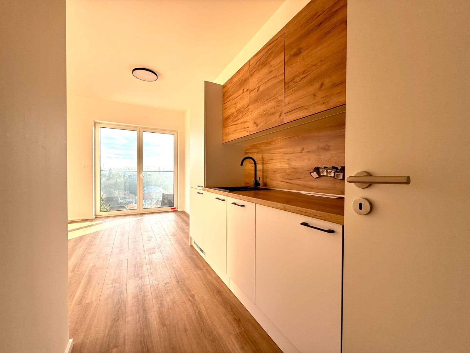 Pronájem bytu 3+kk 58 m², Rýznerova, Únětice, Středočeský kraj Pronájem bytu 3+kk 58 m², Rýznerova, Únětice, Středočeský kraj