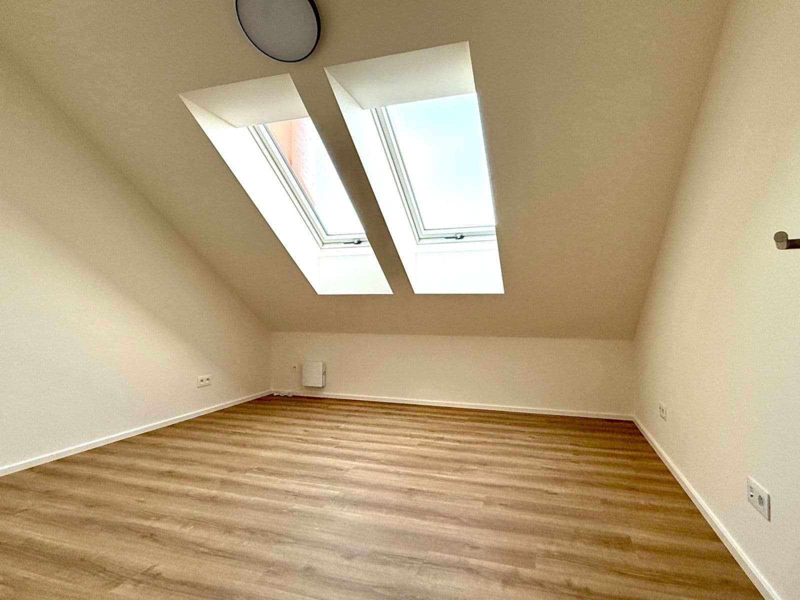 Pronájem bytu 3+kk 58 m², Rýznerova, Únětice, Středočeský kraj Pronájem bytu 3+kk 58 m², Rýznerova, Únětice, Středočeský kraj