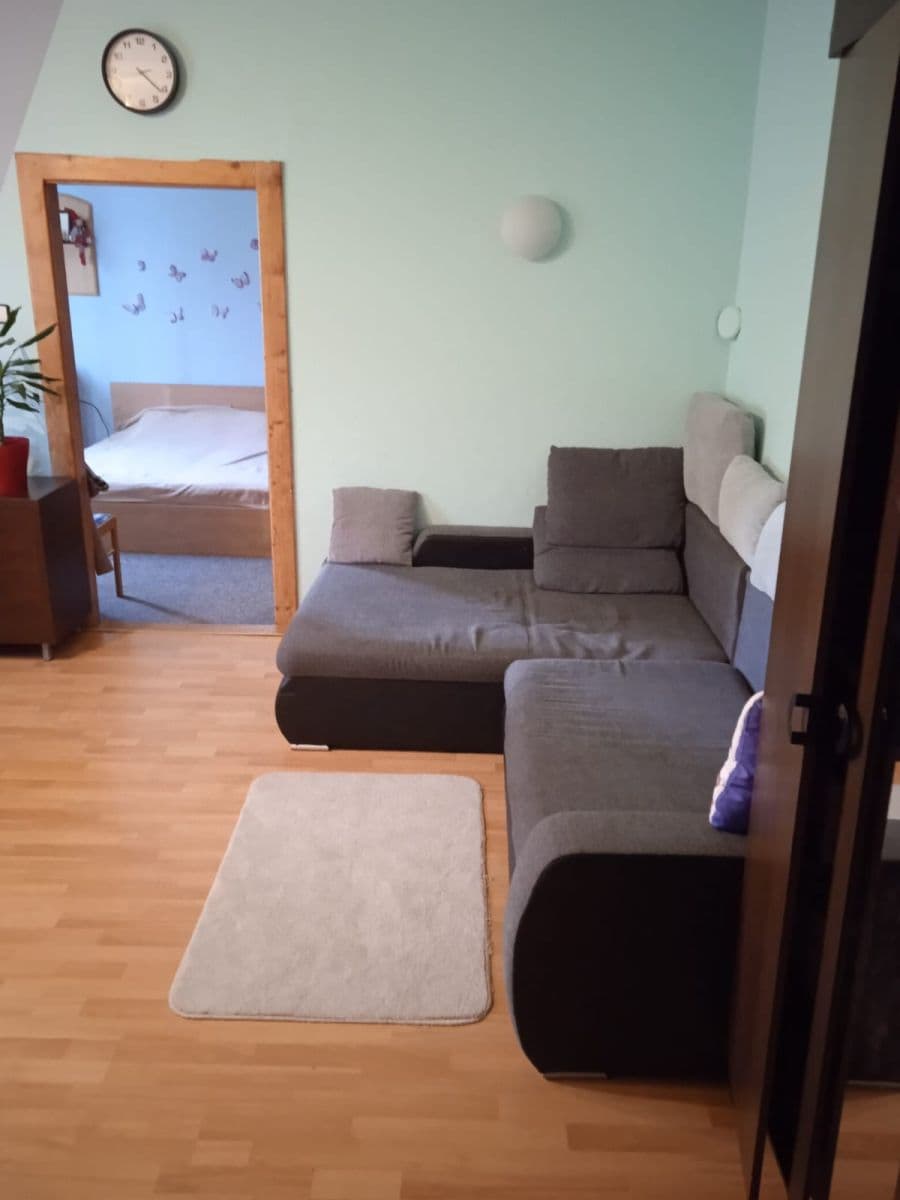 Prodej bytu 2+kk 45 m², Vašátkova, Čelákovice, Středočeský kraj Prodej bytu 2+kk 45 m², Vašátkova, Čelákovice, Středočeský kraj