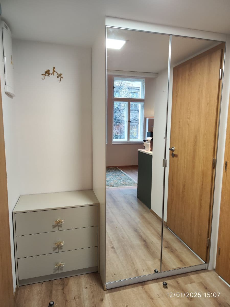 Pronájem bytu 27 m², Sokolská, Praha, Praha Pronájem bytu 27 m², Sokolská, Praha, Praha